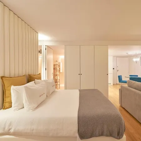Apartment My Home- Chiado Lisbon