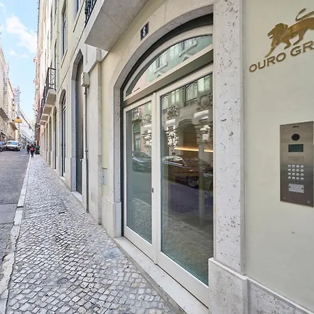 Apartment My Home- Chiado *