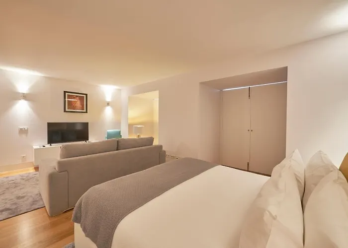 My Home- Chiado Apartman *