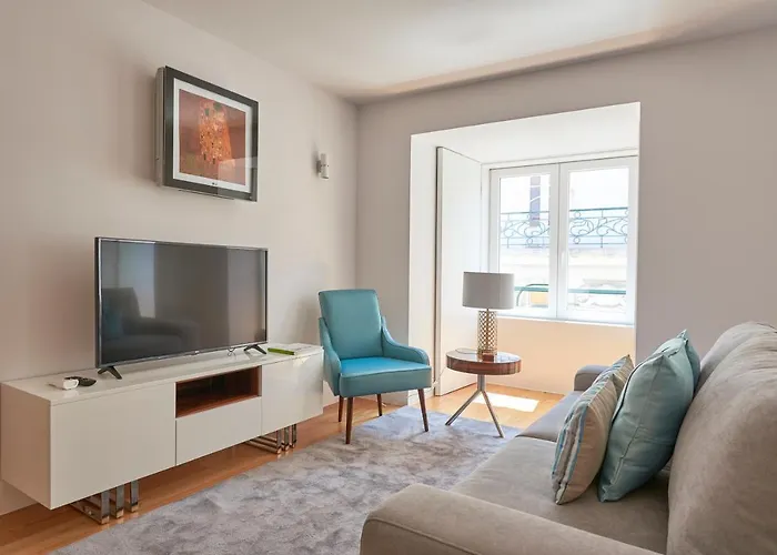 My Home- Chiado Apartman *