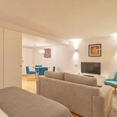 Apartament My Home- Chiado Lizbona