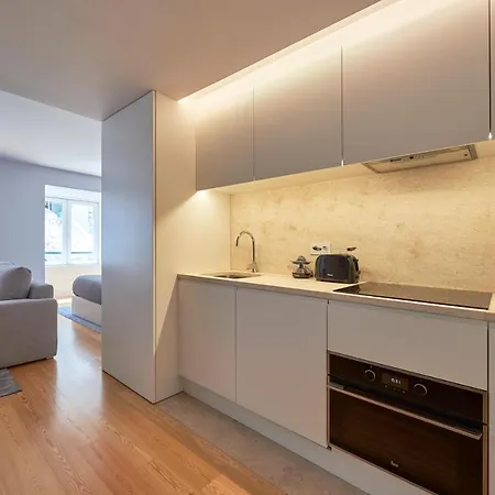 Апартаменти My Home- Chiado Лісабон
