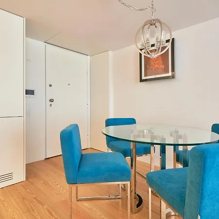 My Home- Chiado Лісабон