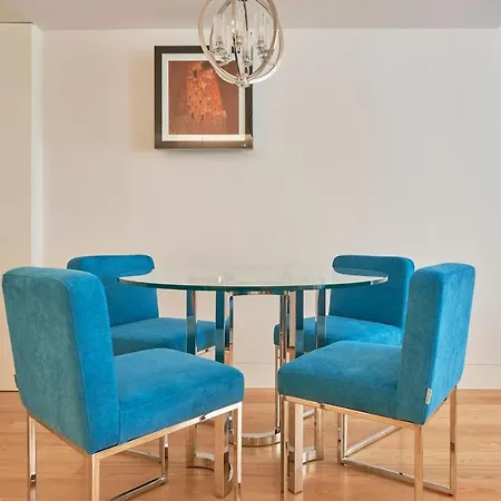 Апартаменти My Home- Chiado Лісабон